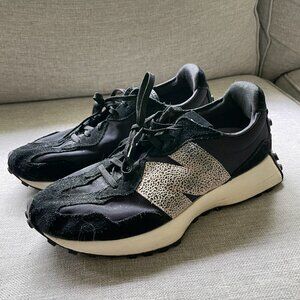 New Balance Classics 327 Women's Sneakers